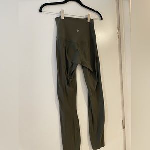 Lulu Naked Aligns size 2